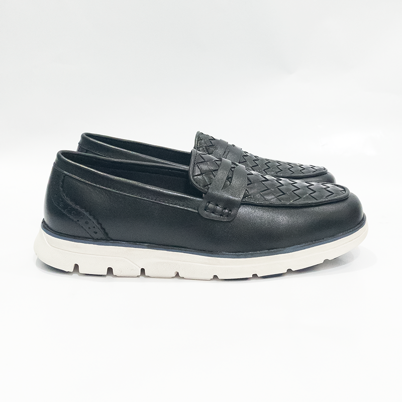 BraidFlex Braided Leather Sneaker | Black | MCS-01B